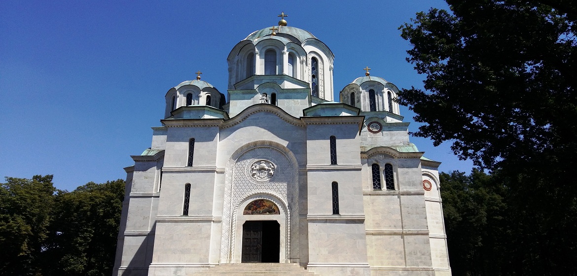 Transromanica - Serbia monastery tour